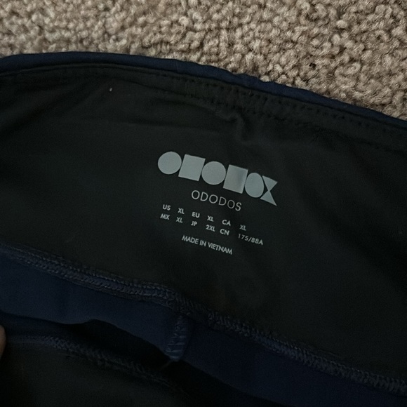 Ododos soft wide leg yoga capris - Picture 3 of 4